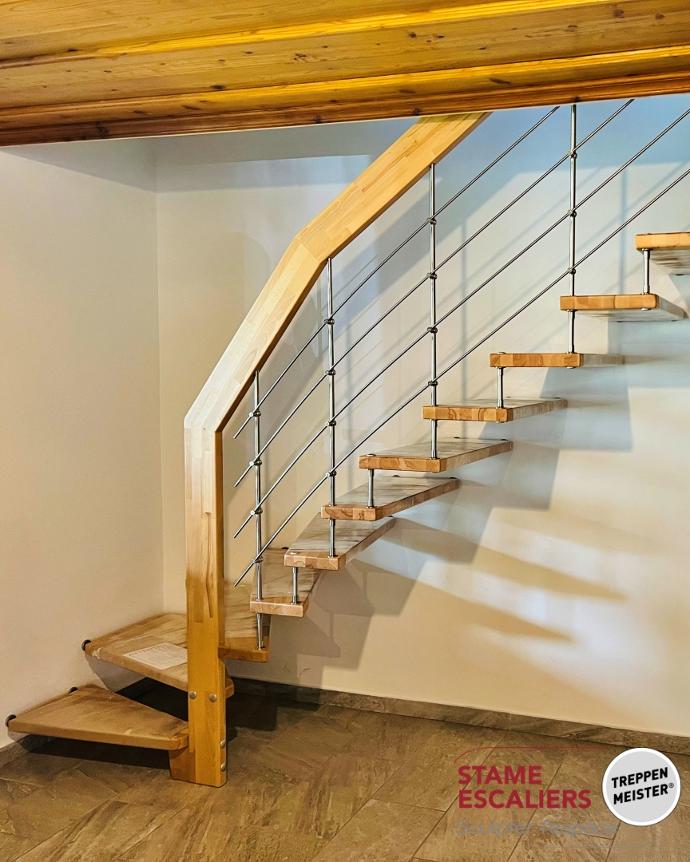 escalier HABITAT un quart tournant entretoises inox