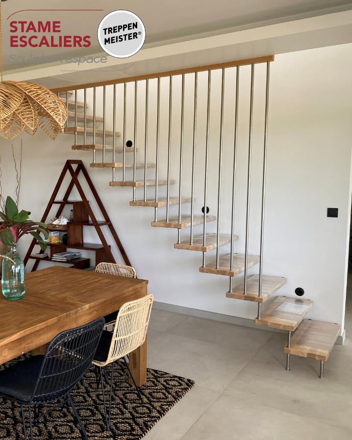 escalier suspendu en bois sur-mesure VIVA Variant