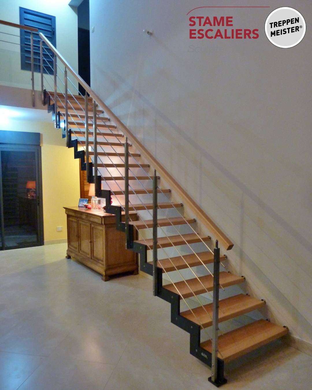 escalier à limon composite bois sur-mesure FERRO