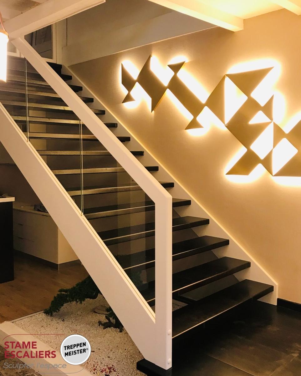 escalier traditionnel en bois et sur-mesure 